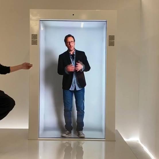 Holographic front desk for queries & registrations 